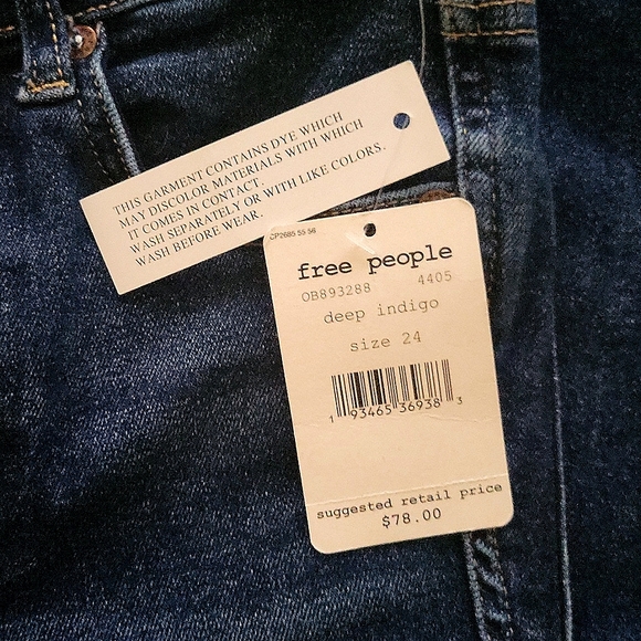 โ๐ผNWTโ๐ผ Free People, Deep Indigo, Raw High Rise Skinny Jean, Jegging, size 24 - Picture 7 of 10